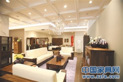 業內人士認為,實木家具的價值應體現在材料和加工工藝的結合上。